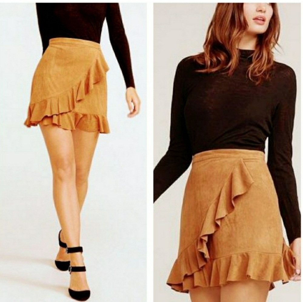 BB Dakota Faux Suede Ruffle Skirt